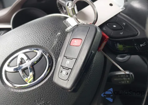 2019 Toyota C-Hr Limited from USA, damaged, VIN JTNKHMBX1K1014923